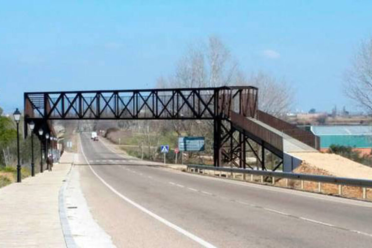 pasarela calera acceso