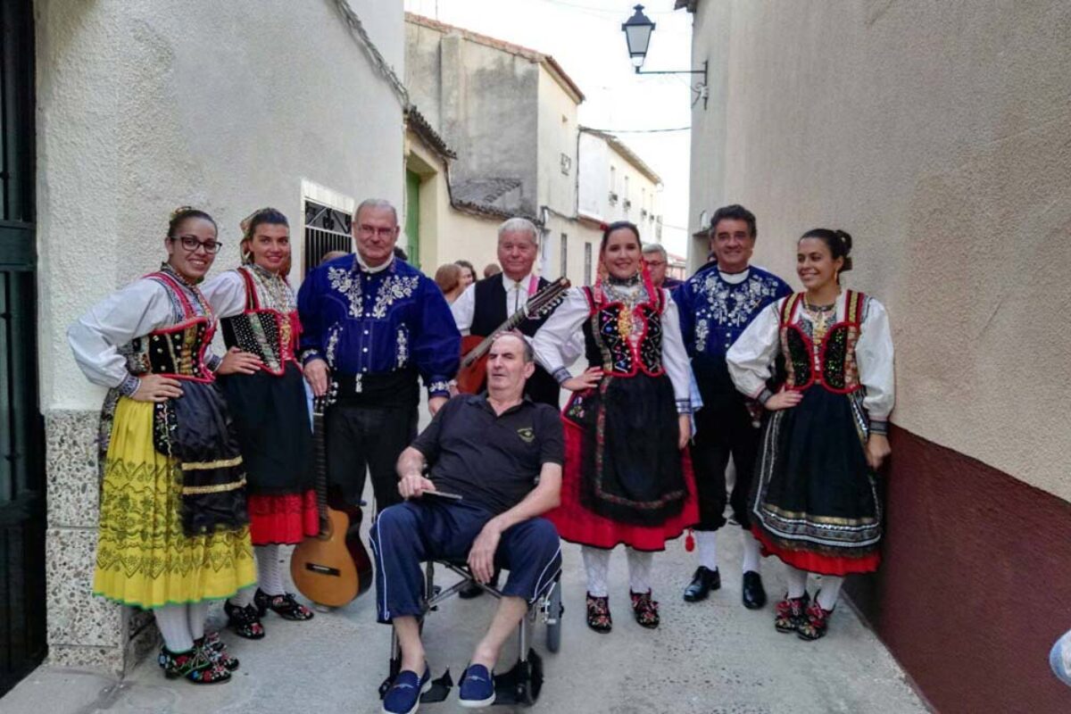certamen de bailes regionales calera y chozas