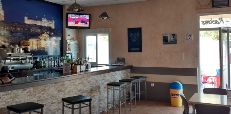 restaurantes bares en calera bocateria pizzeria alcazar