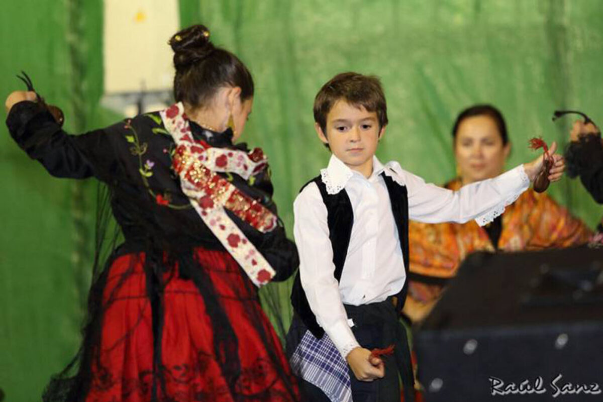 primer certamen bailes regionales en calera