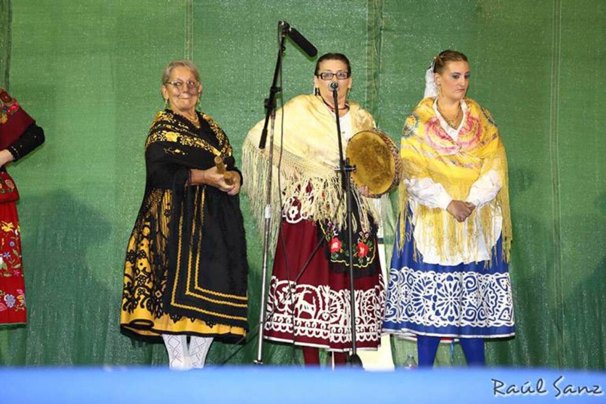 primer certamen bailes regionales en calera