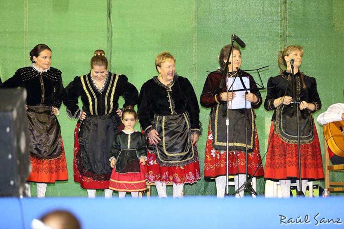 primer certamen bailes regionales en calera